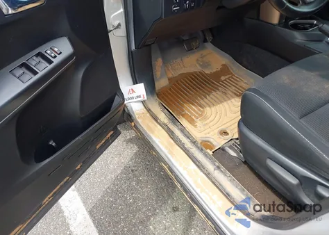 2016 Toyota Rav4 Hybrid Xle из США, поврежденный, VIN JTMRJREV3GD005497